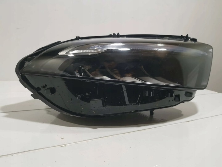 MERCEDES A W177 PHARE DROIT AVANT LUX