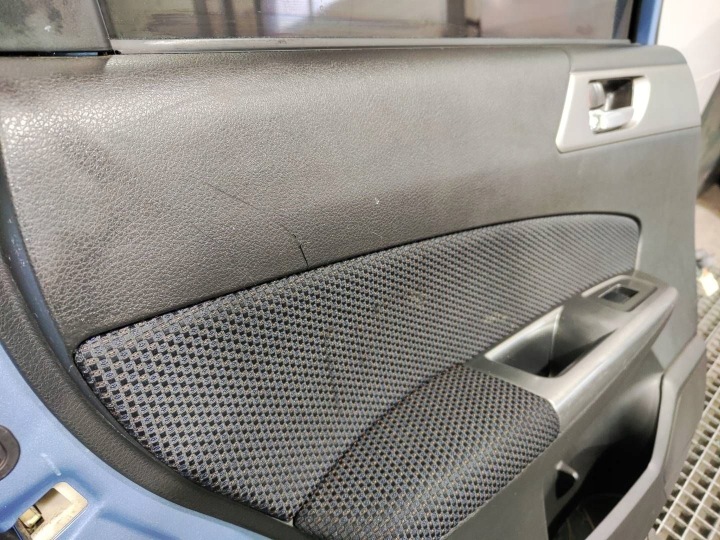 PORTES COMPLET GAUCHE ARRIÈRE ARRIÈRE E7F SUBARU FORESTER III 3 SH