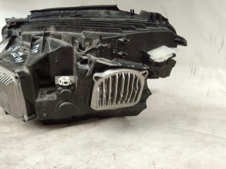MERCEDES GLC W253 PHARE AVANT USA A2539066101