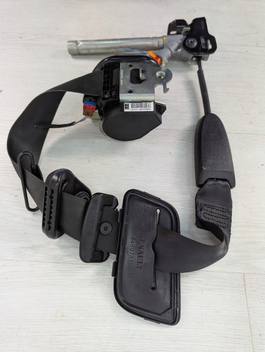 CEINTURE DE SÉCURITÉ TENDEUR DROIT AVANT RENAULT MEGANE III 868840008R