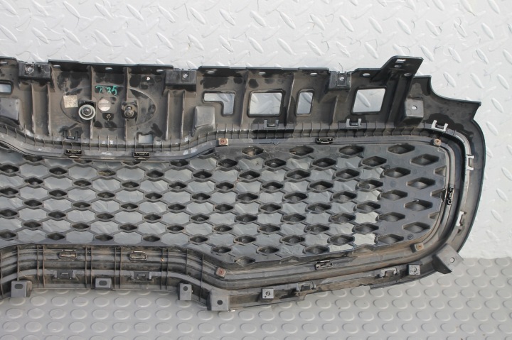 CALANDRE AVANT EMBLÈME AVANT KIA SPORTAGE IV 15-18