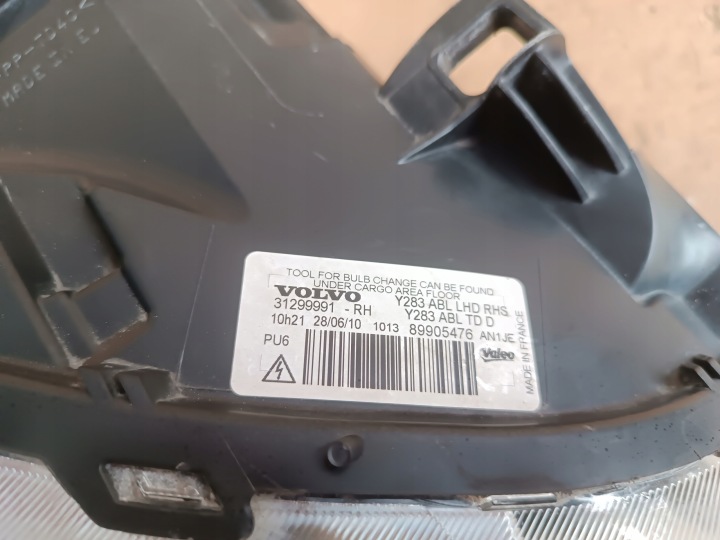 VOLVO V60 S60 II 10-13 XÉNON 9 FILS PHARE DROITE GAUCHE