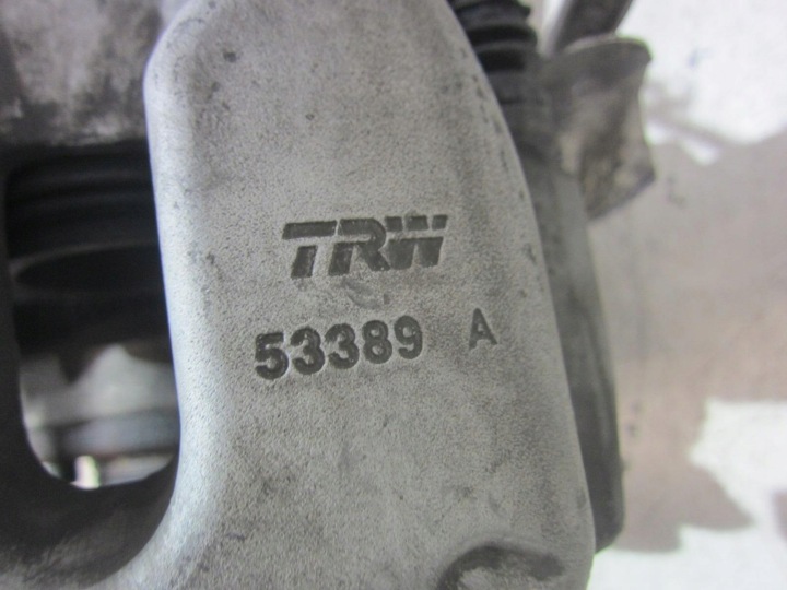 BMW X3 G01 ROTULE DE DIRECTION GAUCHE AVANT AVANT AMORTISSEUR 6882595 31216882595