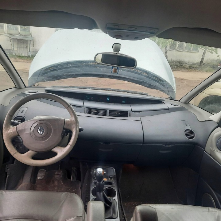 RENAULT ESPACE DÉFLECTEURS AIR VERS CABINES 2004 2.2L 156012700