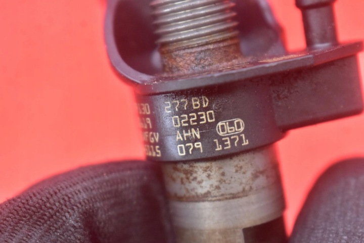 INJECTEUR INJECTEUR DE POMPE DIESEL 059130277BD AUDI A6 C6 3.0 TDI 225 KM QUATTRO 05R