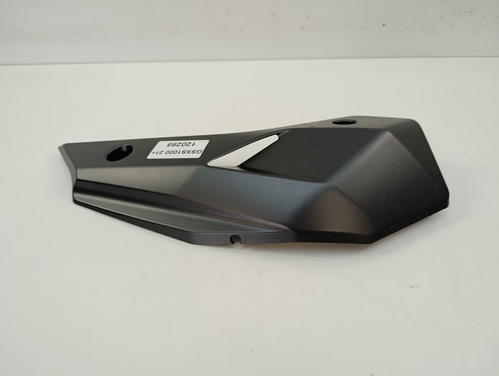 SUZUKI GSXS 1000 21+ REMPLISSAGE PRISE DROIT
