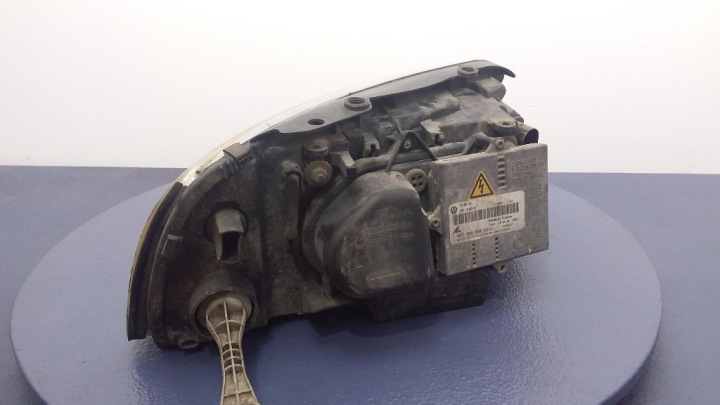 VW SHARAN I RESTYLAGE PROJECTEUR GAUCHE XÉNON EUROPE 7M3941015AC