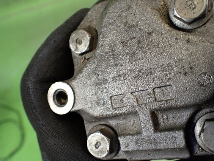POMPE AMPLIFICATEUR VW PHAETON 3.2 B 02R 3D0422154D