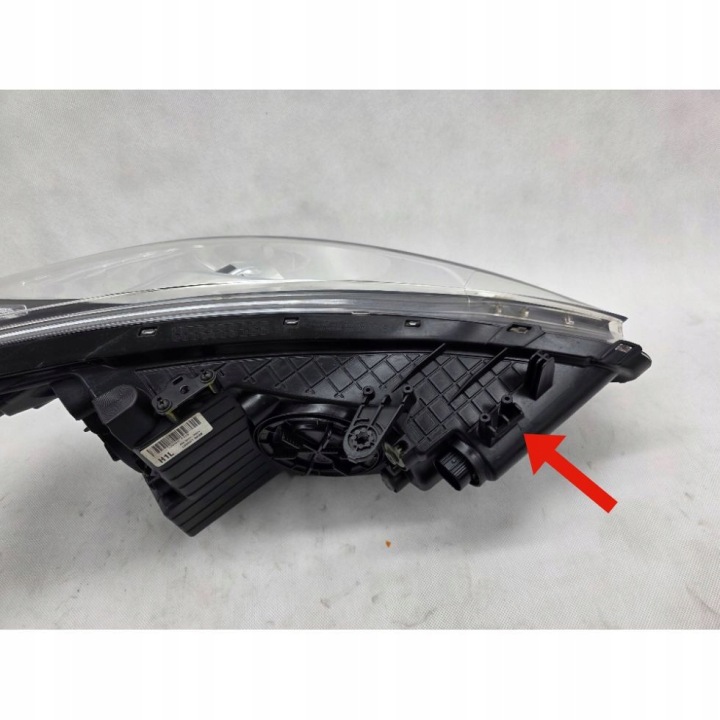 HYUNDAI I30 II 2 13+ PHARE AVANT GAUCHE LENTILLE SANS ÉCLAIRAGE 92101-A6020