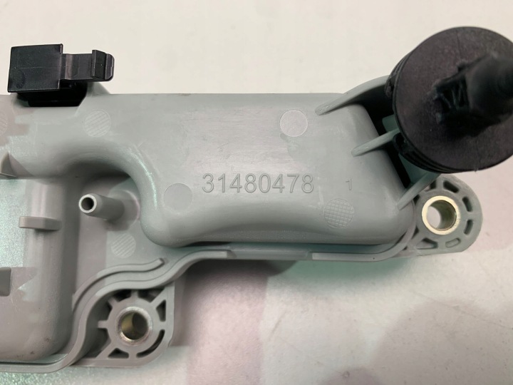VOLVO S90 II T8 RÉSERVOIR PRESSION 31480478