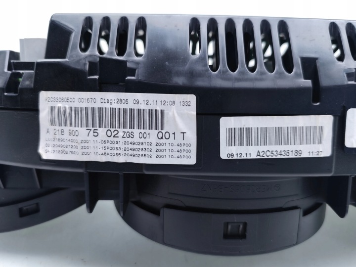 MERCEDES CLSM W218 COMPTEUR COMPTEUR A2189007502