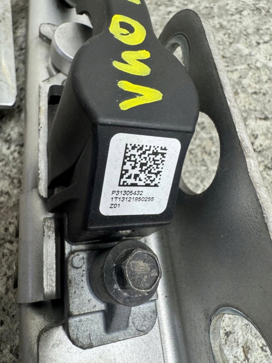 CHARNIÈRE CAPOTS GAUCHE VOLVO V40 II 2012-2018R W-WA 426-26 31385071 AVEC NABOJEM
