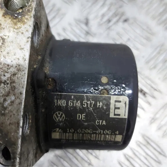 POMPE ABS SKODA OCTAVIAII (1Z3) 1K0614517H 2.0L DIESEL 103KW 2005