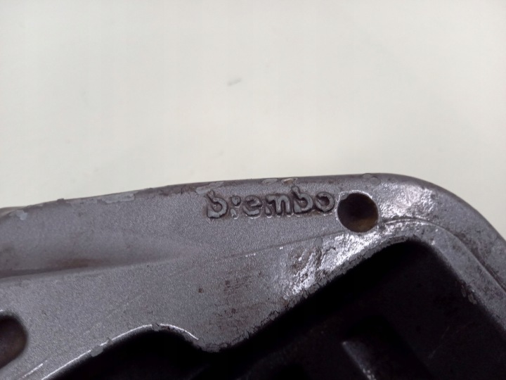 ÉTRIER DE FREIN DE FREIN DROIT AVANT MERCEDES W223 S-KLASA BREMBO 390X36