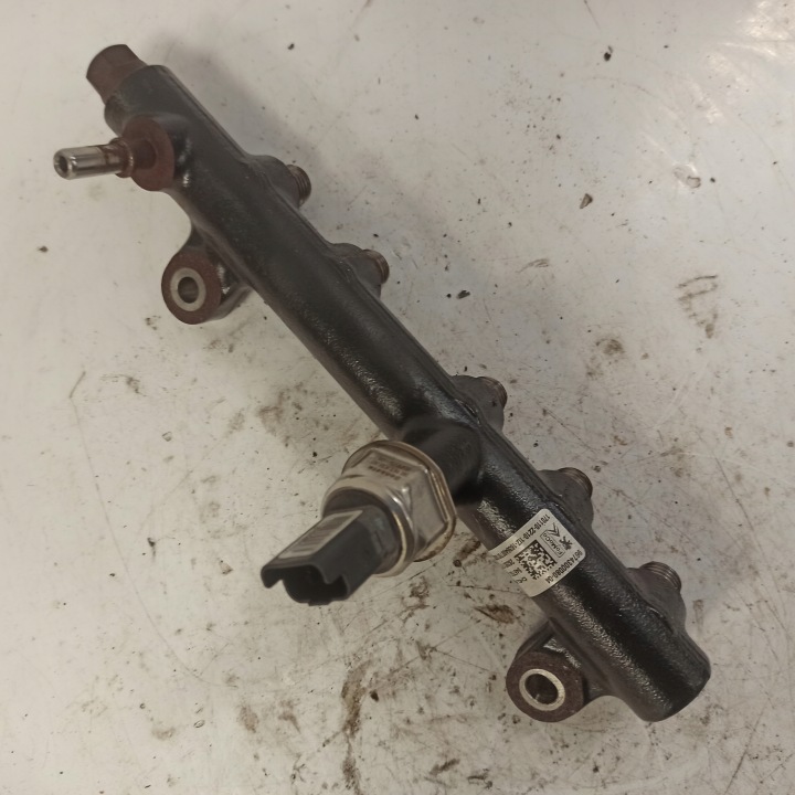 FORD MONDEO V 2.0 TDCI MOULURE INJECTION 9674300080-04