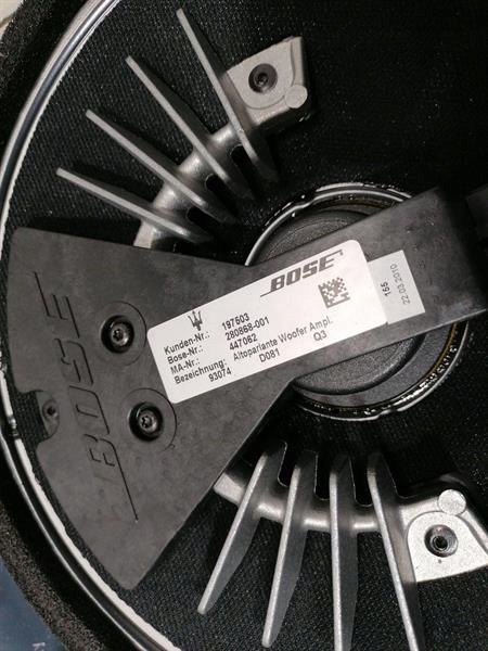 MASERATI GRANTURISMO M145 SPEAKERS 67071100 BOSE SET