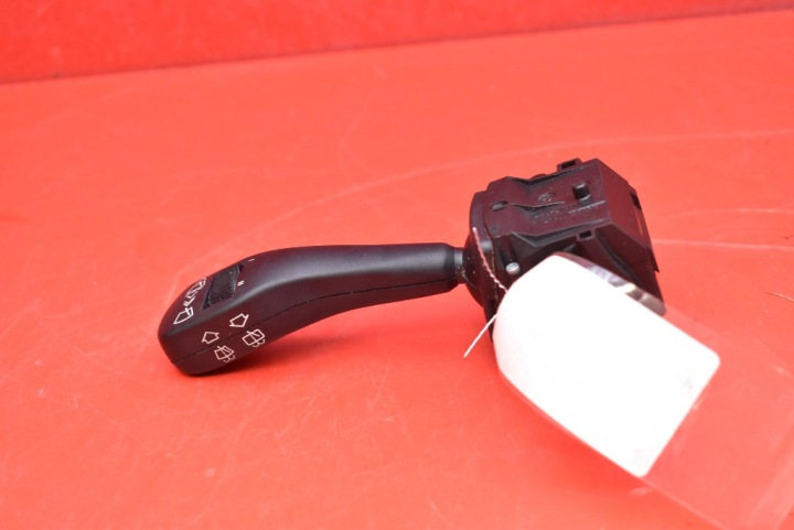 MANETTE COMMUTATEUR ESSUIE-GLACES 363669 BMW X3 E83 LIFT 06-10