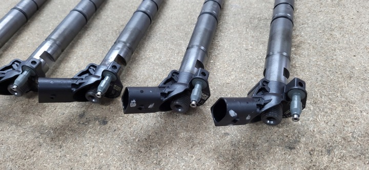 INJECTEURS INJECTEUR INJECTEUR AUDI A6 4G0 3,0TDI 059130277CR