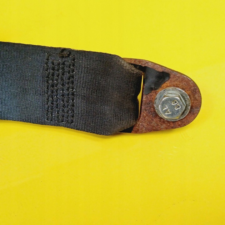CEINTURE DE SÉCURITÉ DROIT AVANT FIAT PANDA II 5D 33014052 NR595