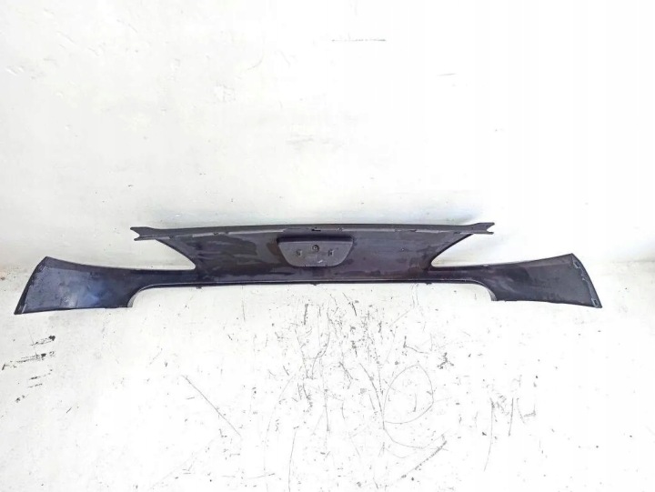 GRILLE PEUGEOT 1007 (KM_) 9646173877 34307724 1.4L 2007