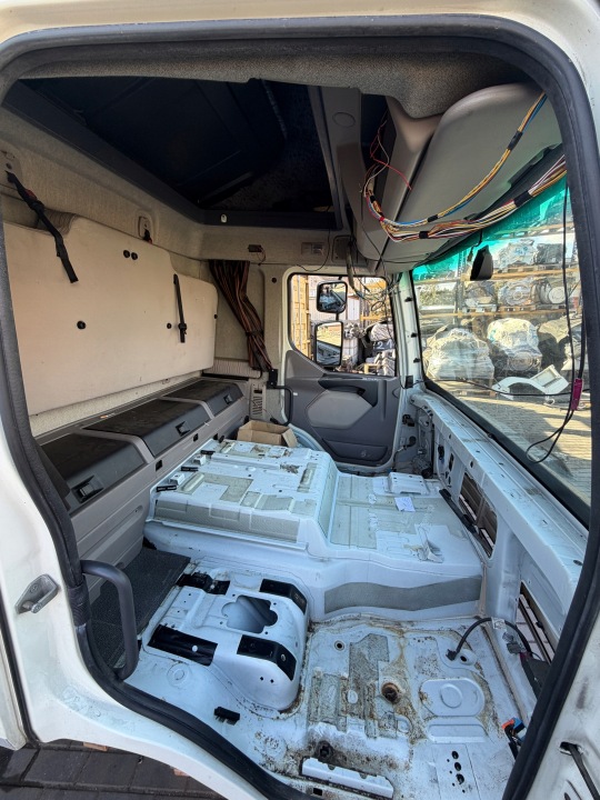 CABINE DAF LF EURO6 LIFT 2022ROK PONY FANTASY
