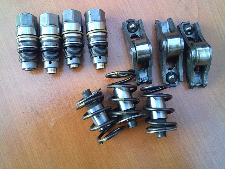 ALFA ROMEO FIAT JEEP 2.0 TURBO TBI MULTIAIR ACTUATEUR SOUPAPES MOULURE -300ZL