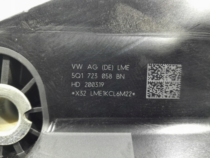 SKODA SUPERB III SUPPORT PÉDALES PÉDALES GAZ FREINS DSG 5Q1723058BN