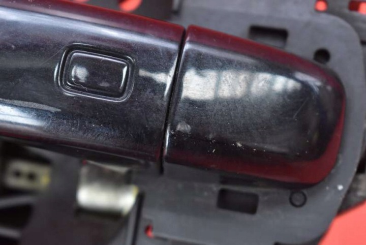 POIGNÉE GAUCHE ARRIÈRE ARRIÈRE LZ9Y 8T01837885A AUDI A4 B8 UNIVERSEL 07-11
