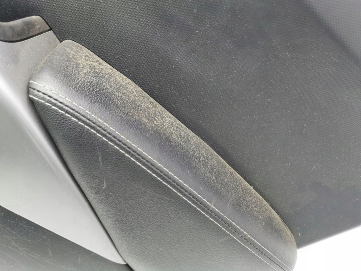MITSUBISHI OUTLANDER 2007 DROITE CÔTÉ CARDAN BRODERIE PORTES ARRIÈRE