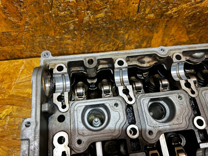 CULASSE ARBRES COMPLÈTE MERCEDES 1.8 CGI R2710511902 R2710162201 W204