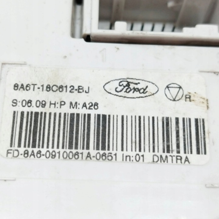 2012 FORD FIESTA PANNEAU CLIMATISATION 8A6T18C612BJ