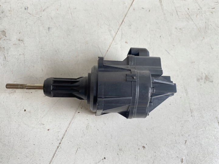 8223090003 CONTROLLER TURBO TURBINE B48 BMW F20 F21 F22 F23