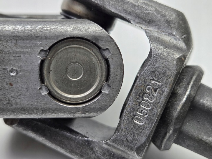CROISILLON BARRE DE LIAISON COLONNES AUDI A6 C6 EUROPE