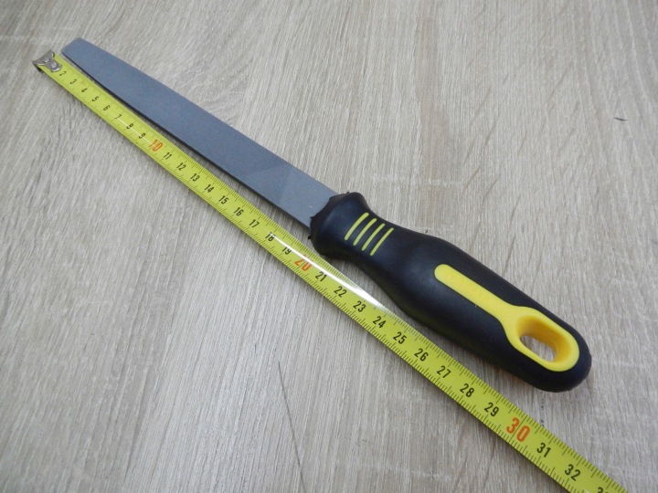 PILNIKI VERS METALU PLASKI 200MM ACIER T12