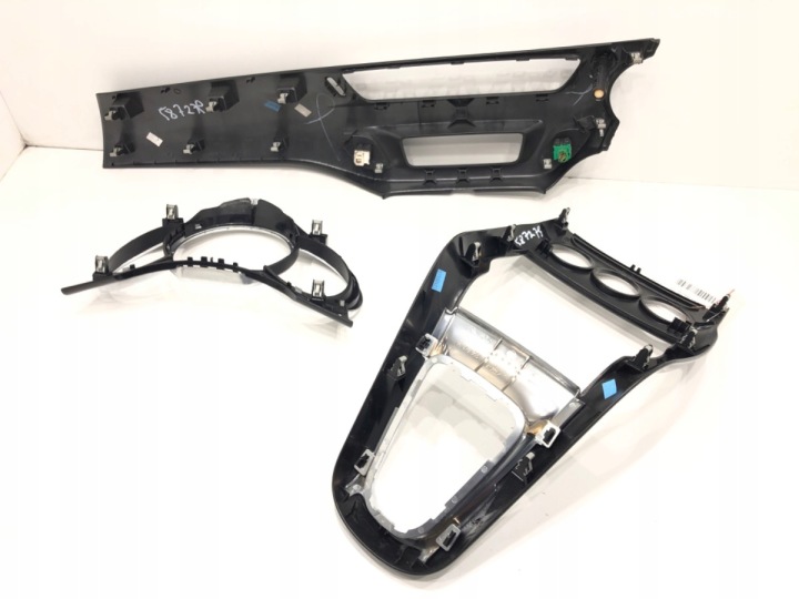 BAGUETTES DÉCOR CITROEN DS3 9685748677 96870055 BERLINE COMPACTE 09-16