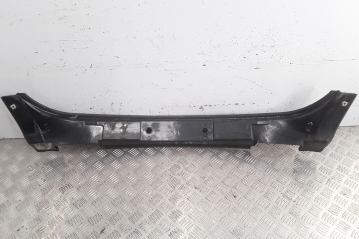 MOULURE DÉCORATIVE COUVERCLES DE COFFRE OPEL INSIGNIA A ESTATE (G09) 13276473 2.0L DIESEL