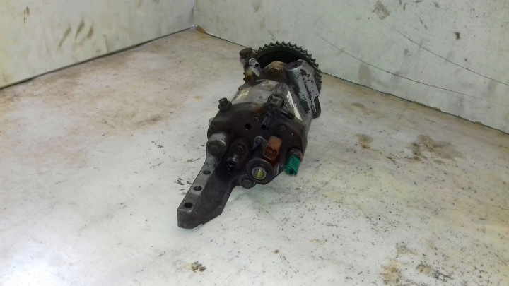 POMPE INJECTION A6650700301 R90447052A SSANGYONG KYRON 2.0 XDI 05-