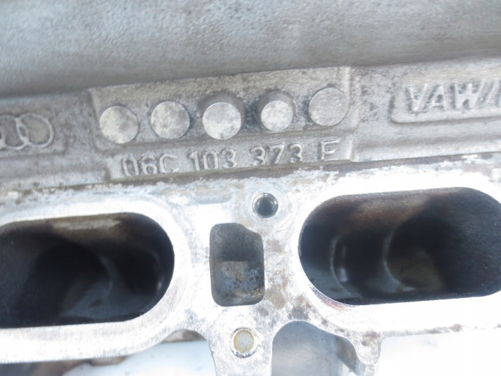CULASSE MOTEUR GAUCHE ARBRES DISTRIBUTION AUDI A4 B6 B7 A6 C5 3.0 V6 ASN AVK BBJ
