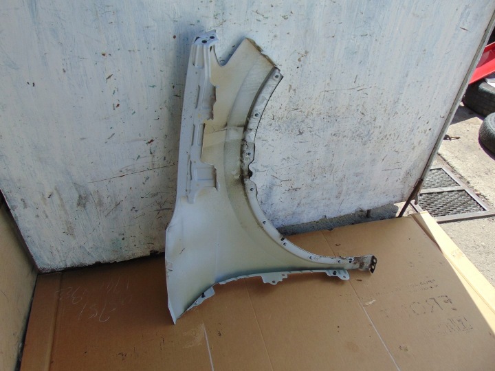 AILE GAUCHE AVANT VW VOLKSWAGEN ID4 11A 11A821141