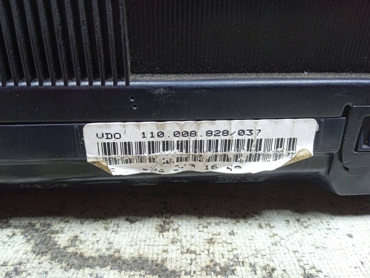 COMPTEUR TABLEAU DE BORD 110008828 MERCEDES W202 2.0