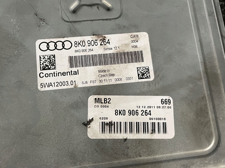 AUDI A4 B8 1.8TFSI ORDINATEUR CONTRÔLEUR MOTEUR 8K0906264