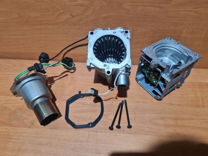 WEBASTO IVECO S-WAY THERMO TOIT OUVRANT PRO 38 5802355974 DIESEL 24V NEUF