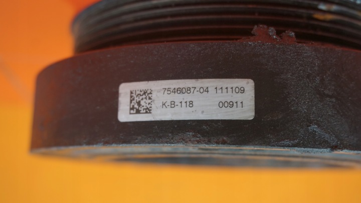 BMW E90 E60 3.0 B 13R 218KM N53B30A KOLO POULIE ARBRE 7546087