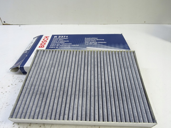 FILTRE VENTILATION ESPACES PASAZERSKIEJ BOSCH 1 987 432 371