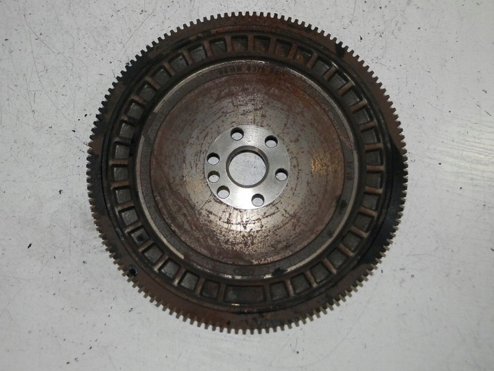 FOCUS MK2 VOLANT D'INERTIE 98MM6375BA 1,6 EMBRAYAGE 98MF-12A699-BA