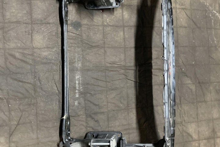 ENSEMBLE RADIATEURS MERCEDES-BENZ R (W251, V251) A0005840426 3.0L DIESEL 160KW