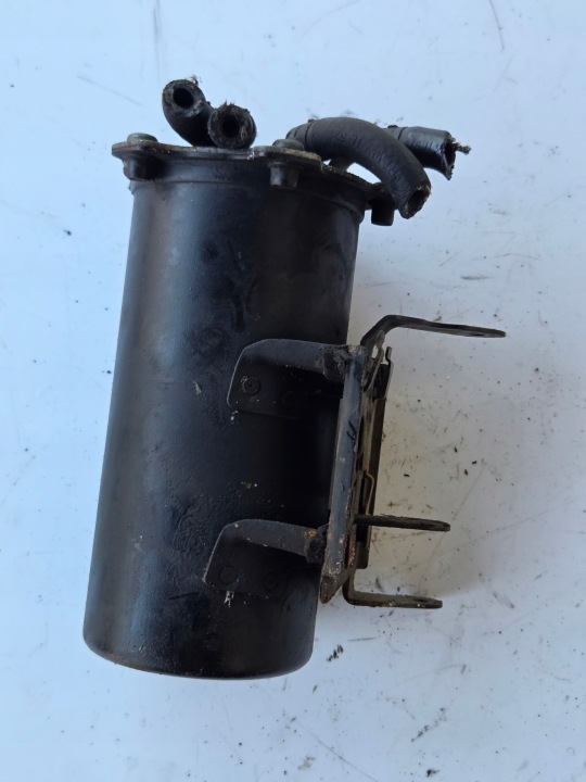 AUDI A3 8P 3D CHÂSSIS SUPPORT FILTRE CARBURANTS 1.9 TDI BKC 1K0127400C