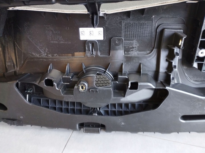 AUDI A6 ALLROAD C8 2022 PLANCHE CONSOLE COCKPIT 4K1857001