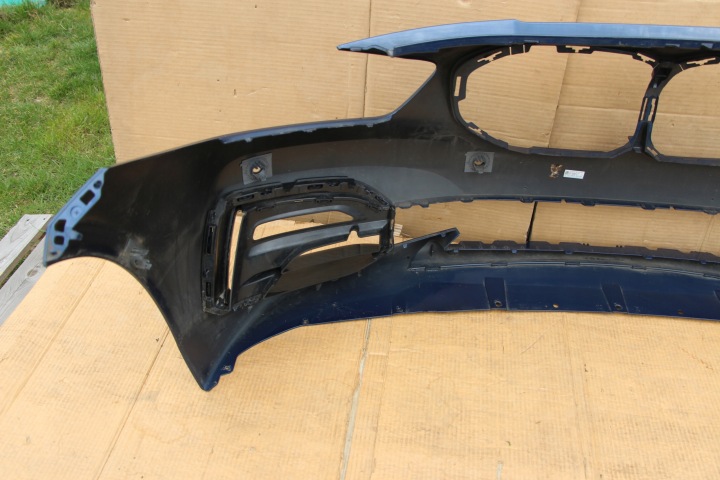 BMW 1 F40 PARE-CHOCS AVANT AVANT 2019-2025 SUR 6 CAPTEURS PDC 2 GRILLES