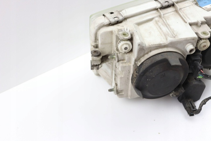 VOLVO S40 I V40 I PHARE AVANT GAUCHE AVANT 30899682 EUROPE